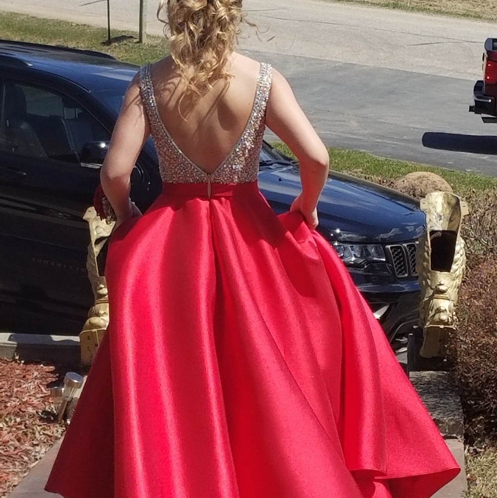 Prom Dress - Picture 3 of 3
